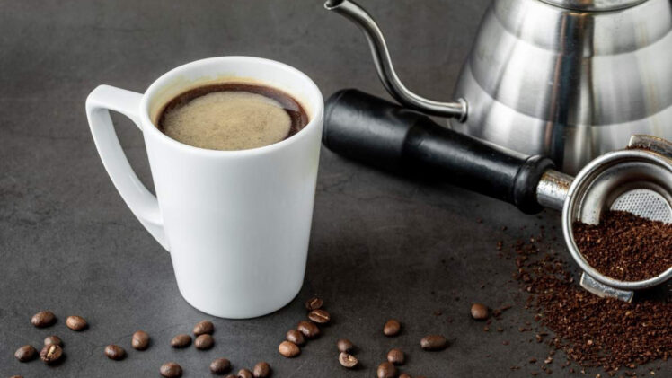 Κοκκοι καφε εσπρεσο κα ι καφες αμερικανο
